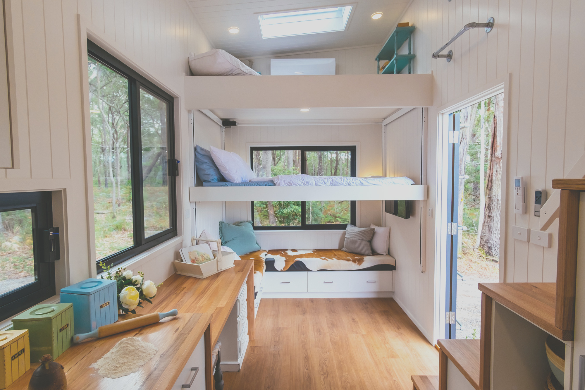 32 Amazing Tiny House Interior Design In 2019 - Home Decor Ideas